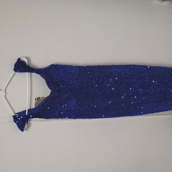 Dress - Picture 1 of 1